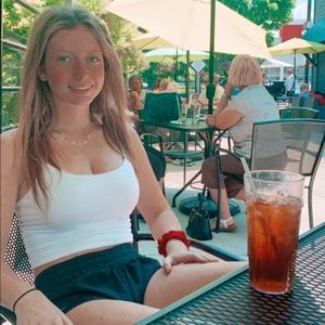 Meet your Posher, Lee